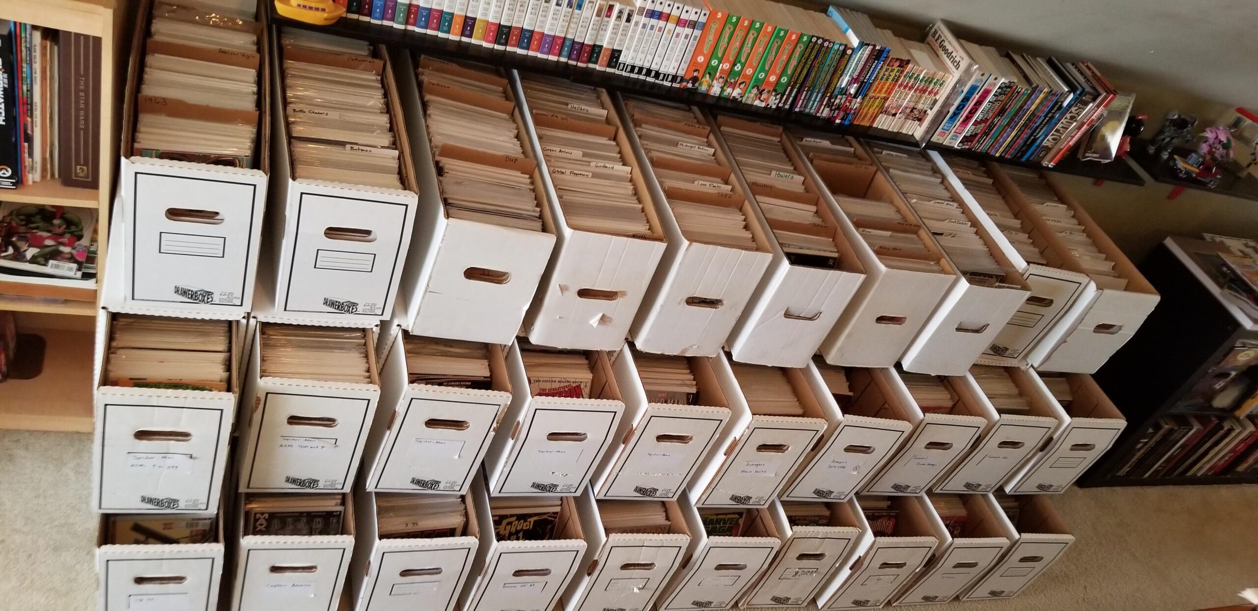 Comic Book Lot - All Different - 30 Comics + Graded CGC Slab Included - Marvel/DC/Image